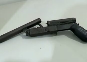 Mulher é presa com arma calibre 12 de fabricação caseira em Santa Rita