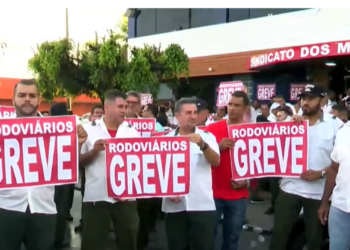 Após audiência no TRT, motoristas decidem manter greve de ônibus em João Pessoa