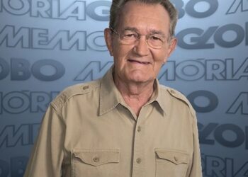 Morre Léo Batista, ‘a voz marcante do esporte’, aos 92 anos