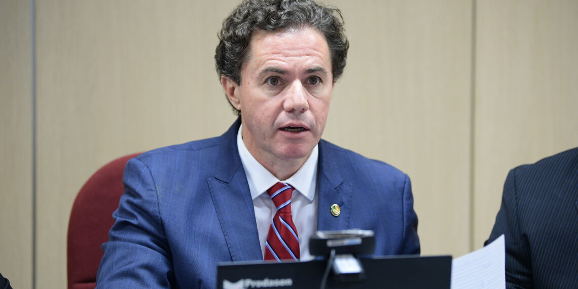 Veneziano destaca nova etapa do Minha Casa, Minha Vida que beneficiará a Paraíba com mil unidades habitacionais, num investimento de R$ 15 milhões