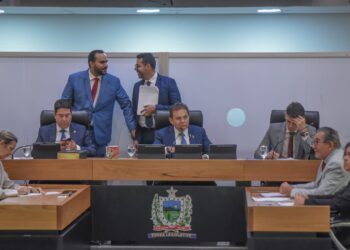 ALPB instala comissões temáticas e elege dirigentes; veja composições