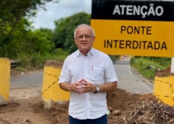 EM REUNIÃO NO DER: Branco recebe garantia de solução para restabelecer fluxo viário de ponte entre Caaporã e Alhandra