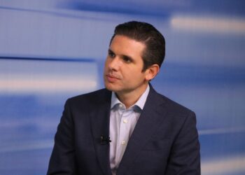 Presidente da Câmara Federal cumpre agenda em Patos e prestigia o Folia de Rua em JP