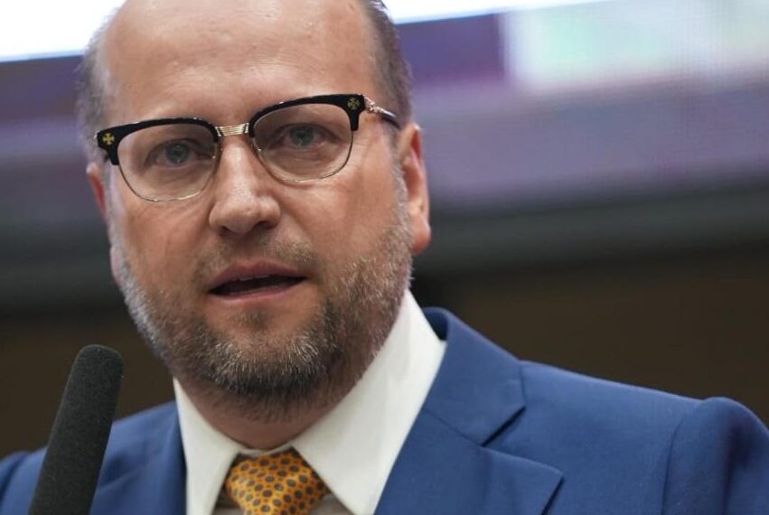 Nelson Wilians inicia agenda de negócios em Angola e Moçambique para fortalecer laços e ampliar frentes de atuação