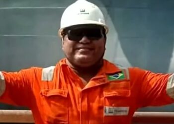 Marinheiro paraibano morre após queda durante viagem na Ásia; família cobra explicações