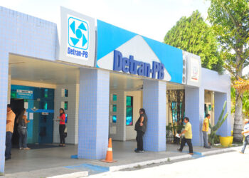 Operação desarticula grupo que fraudava sistema do Detran para cancelar multas