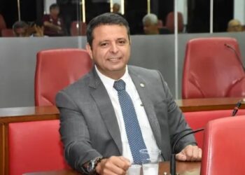 Cícero nomeia Marmuthe Cavalcanti, mais dois vereadores e um suplente como secretários da nova gestão