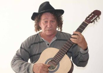 ALPB emite nota de pesar pelo falecimento do cantor e compositor Vital Farias