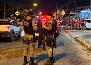 Homem tem casa invadida e é assassinado a tiros na frente da esposa no Rangel, em João Pessoa