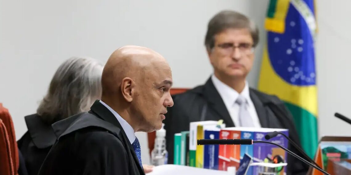 Paraibano lança livro com análise inédita sobre polarização digital e política no Brasil nesta quarta, na Capital