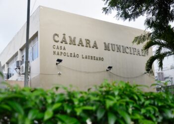 Descarte de esgoto na orla de João Pessoa será debatido na CMJP