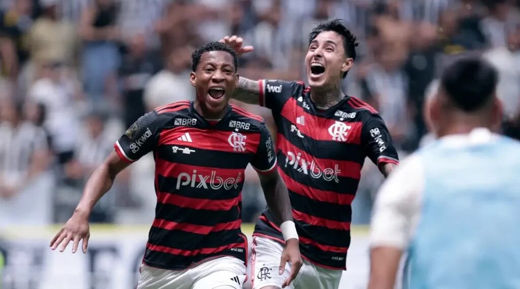 Flamengo e Inter empatam no Maracanã em estreia no Brasileirão