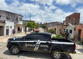 Idoso é morto a facadas dentro de casa abandonada em Campina Grande