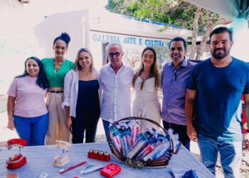 Cícero Lucena entrega 30 ‘recicletas’ para associações de coleta seletiva, e destaca papel social e compromisso ambiental