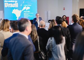João lidera Missão Paraíba na apresentação do Polo Turístico Cabo Branco, em Lisboa