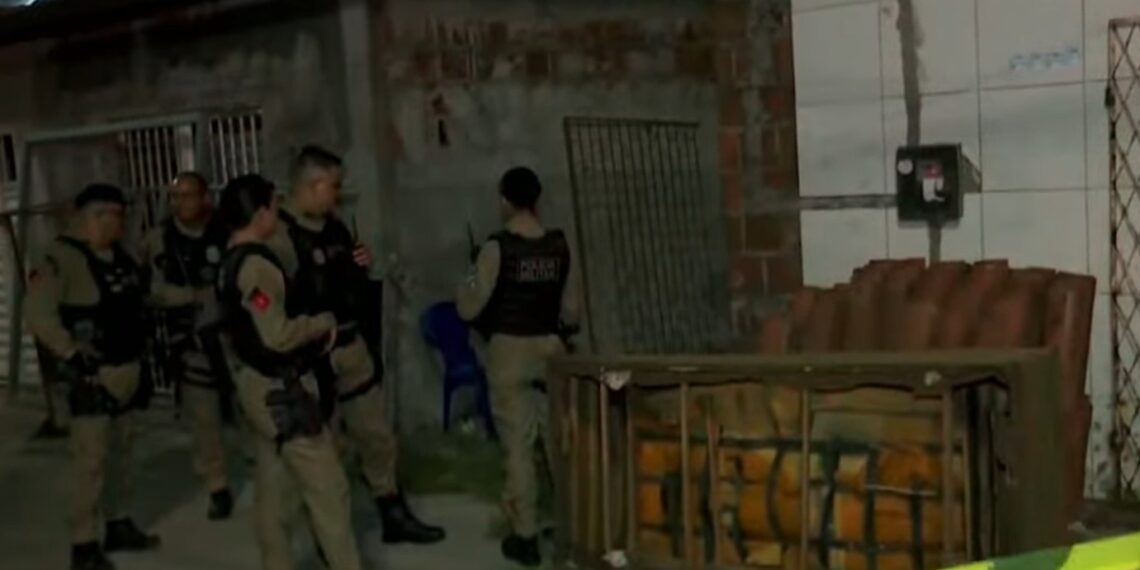 Jovem é assassinado a tiros na Avenida Tancredo Neves, em JP