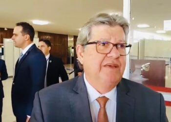 João Azevêdo e ministro Jader Filho entregam 247 novas moradias em João Pessoa nesta terça-feira