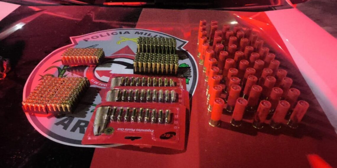 Mais de 300 munições são apreendidas durante perseguição, em Cabedelo