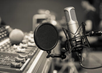 Mídias do jornalismo profissional são as mais confiáveis, segundo pesquisa