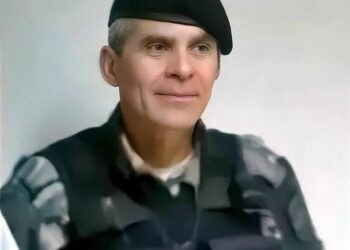 Com julgamento em andamento, ministro Flávio Dino vota para manter Dinho à frente da CMJP; confira