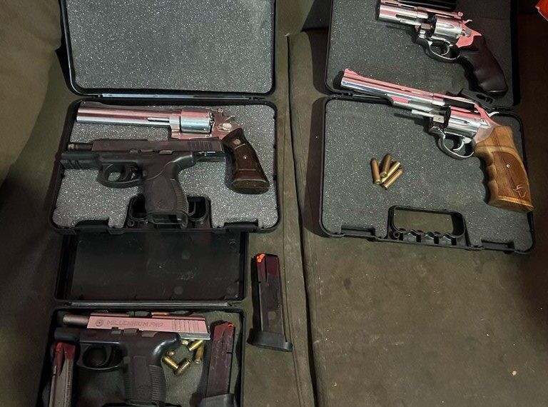 PF mira esquema de tráfico e cumpre mandados na Paraíba