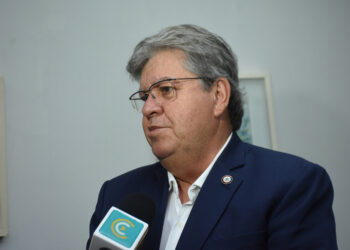 Governador da Paraíba ministrará palestra no Encontro de Câmaras