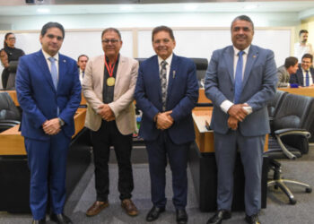ALPB homenageia empresários Neiton Neves, Edvaldo e Jomário Gomes