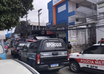 Criminosos invadem clínica odontológica e fazem reféns no Centro de João Pessoa