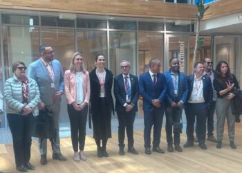 Cícero Lucena inicia agenda oficial na Holanda, representando a Frente Nacional de Prefeitos