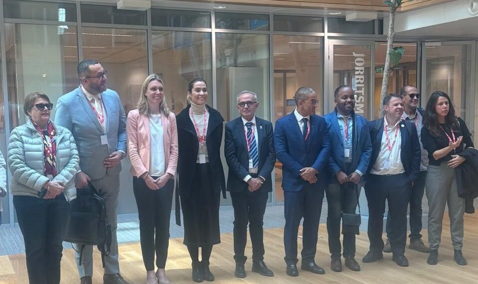 Cícero Lucena inicia agenda oficial na Holanda, representando a Frente Nacional de Prefeitos