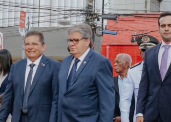 Adriano alerta: se Lucas assumir o Governo vai prejudicar candidatura de João ao Senado: “Vai usar a máquina para eleger a mãe dele”