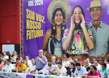 João Azevêdo inaugura obras e abre ciclo de plenárias do ODE 2025, na região de Itaporanga