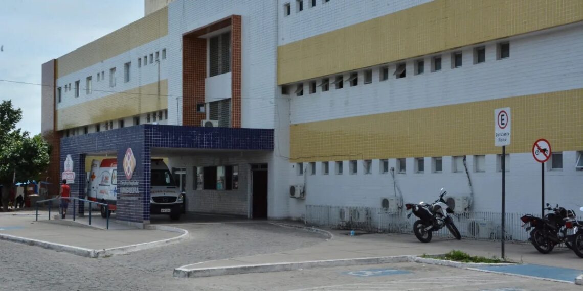 Jovem é esfaqueada pelo companheiro por causa de uma foto em João Pessoa