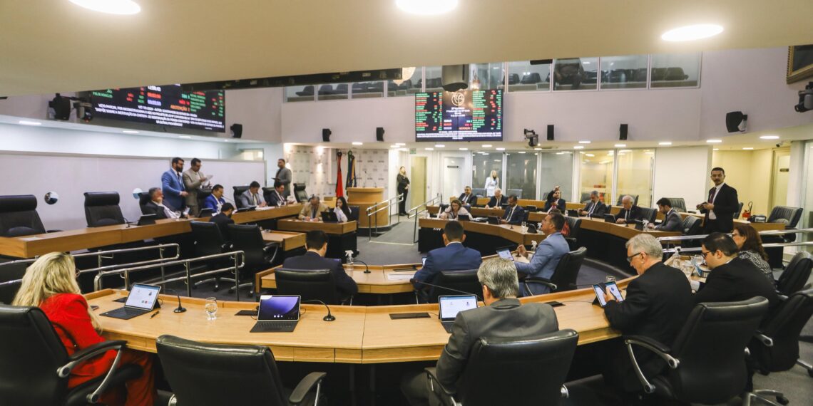 Assembleia aprova projeto de aposentadoria voluntária do TJPB