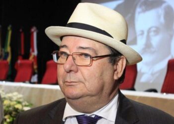 Assembleia decreta luto de 3 dias pelo falecimento do ex-presidente da ALPB Arthur Cunha Lima