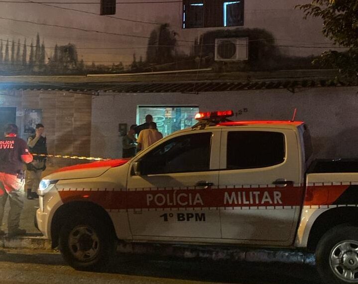 Jovem é assassinada a tiros dentro de barbearia, no bairro do Cristo