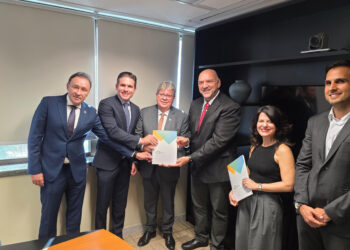 João assina contrato com o Brics para investimentos de R$ 430 milhões na Paraíba