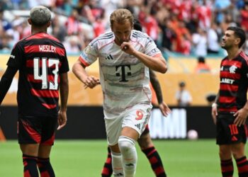 Em jogo com seis gols, Bayer de Munique elimina Flamengo