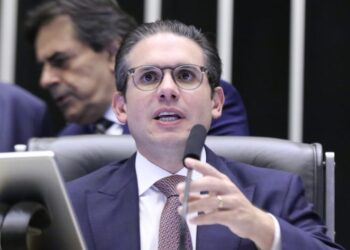 Com voto massivo da bancada paraibana, Câmara Federal derruba aumento no IOF