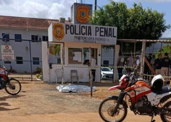 Adolescente mata homem a tiros em frente ao Presídio Padrão de Santa Rita