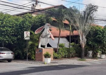 Briga entre funcionários de restaurante termina com um morto, nos Bancários