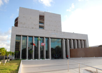 Traição com exposição nas redes sociais gera condenação por danos morais na Paraíba