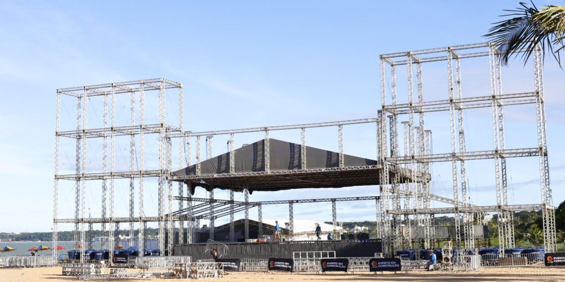 Cícero Lucena apresenta projeto da Copa Metropolitana de Futebol Amador a prefeitos da região