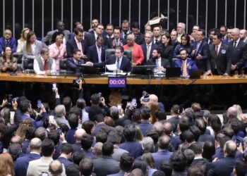 Saiba como votou a bancada da Paraíba no aumento de 160 cargos no STF com custo de R$ 7,8 milhões ao ano