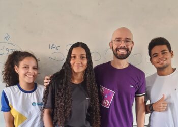 Pela 1ª vez na Paraíba, escola pública municipal leva título de melhor equipe na Olimpíada Nacional em História do Brasil