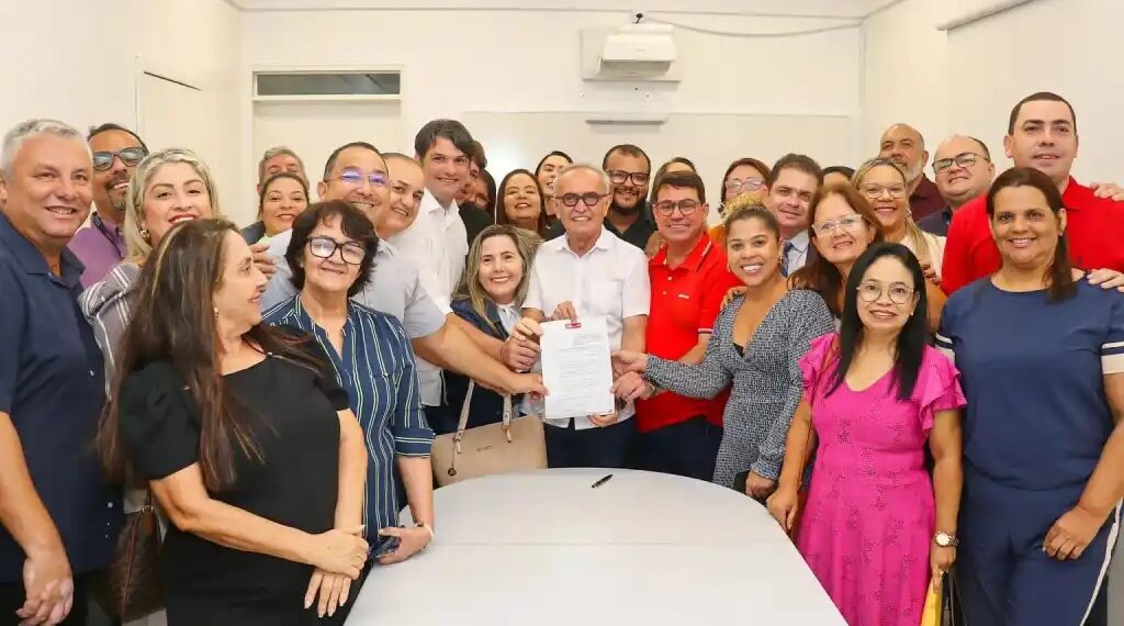 Prefeito Cícero Lucena sanciona Lei que equipara função de conselheiro tutelar a servidor comissionado