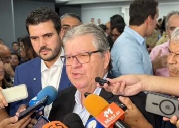 João Azevêdo diz que anunciará “em breve” decisão sobre disputa ao Senado: “Logo vamos oficializar”