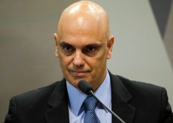 Governo Trump revoga visto americano de Alexandre de Moraes e de “aliados e familiares imediatos”