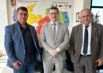 Câmara pede ao Ministério Público que acompanhe investigação sobre atentado contra vereador