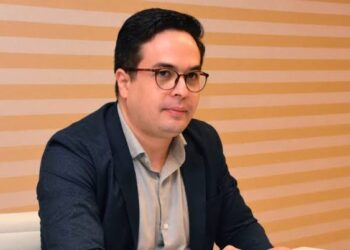 Superintendente dos Correios na Paraíba entrega cargo após Efraim se lançar candidato com apoio do bolsonarismo